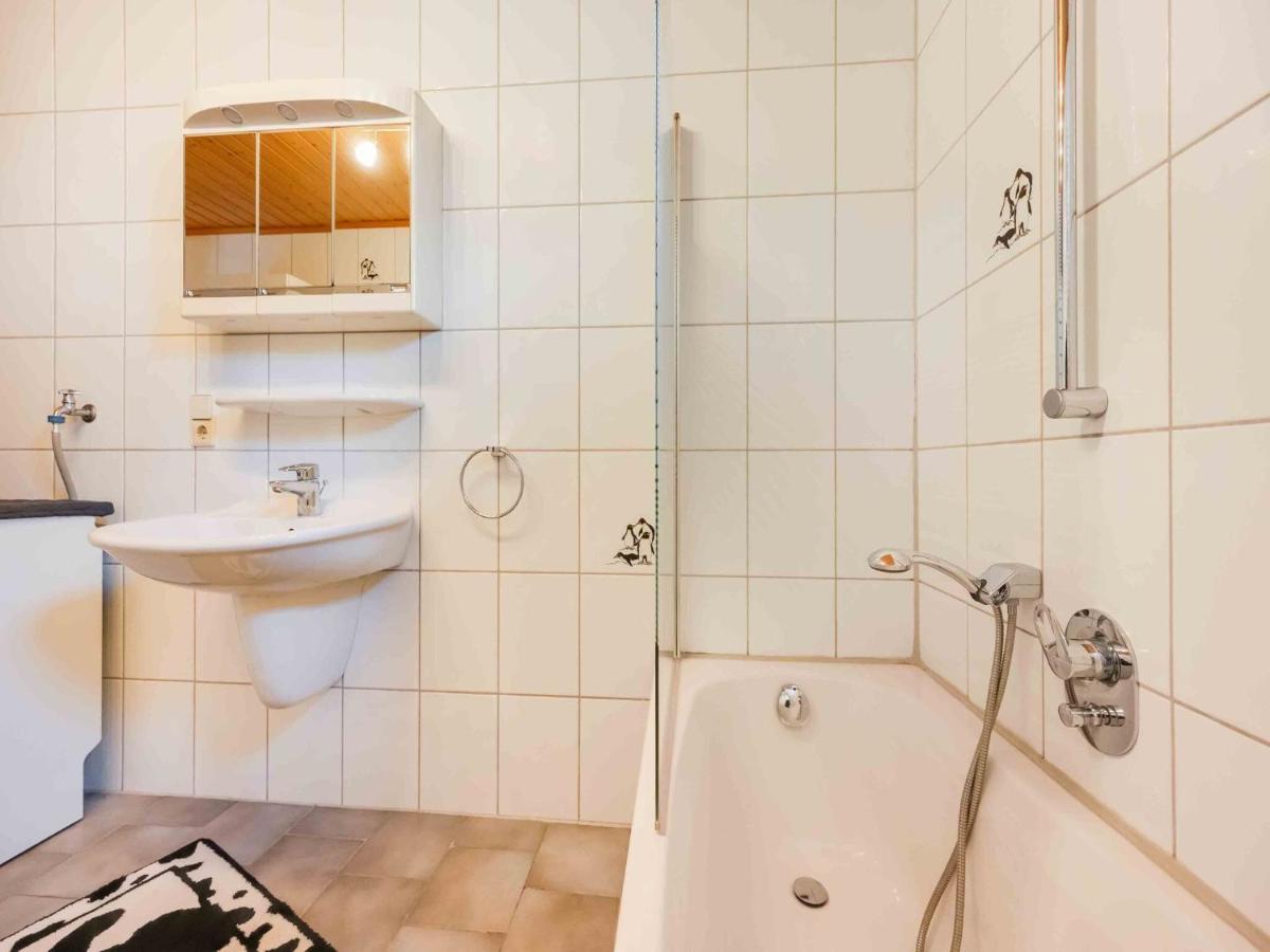 Holiday Home In The Eifel-Mosel With Garden Roes Extérieur photo