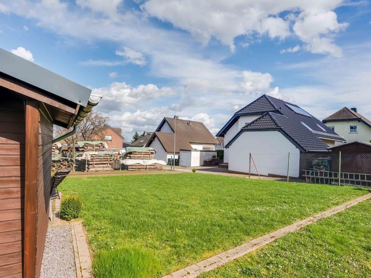 Holiday Home In The Eifel-Mosel With Garden Roes Extérieur photo