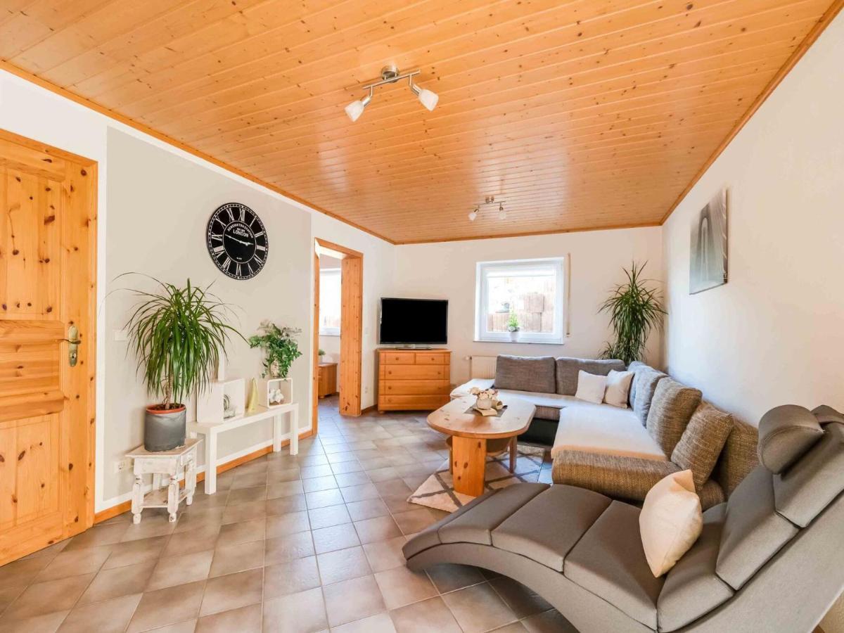 Holiday Home In The Eifel-Mosel With Garden Roes Extérieur photo
