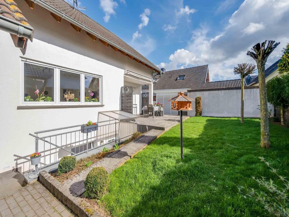 Holiday Home In The Eifel-Mosel With Garden Roes Extérieur photo